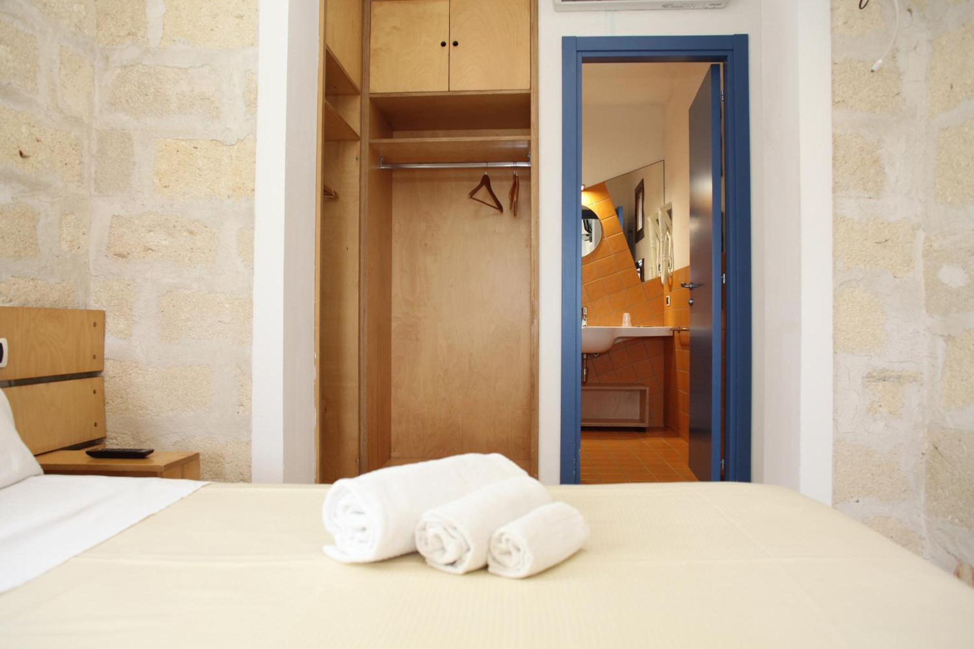 Hotel Delle Cave Favignana Habitación foto